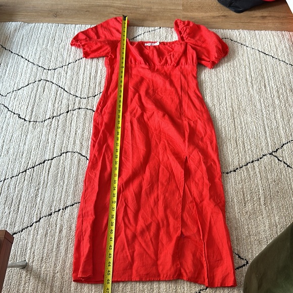 Na-kd ruched slit linen red dress EU size 40 (10) - Picture 5 of 8